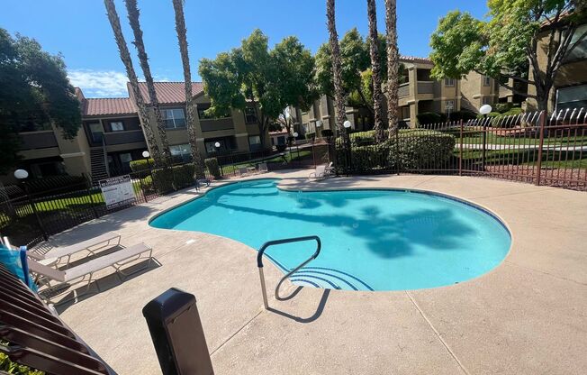 2 beds, 2 baths, $1,395, Unit UNIT 1016