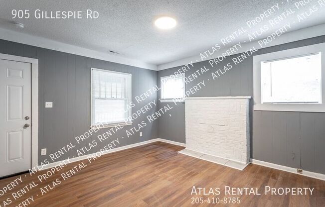 905 GILLESPIE RD