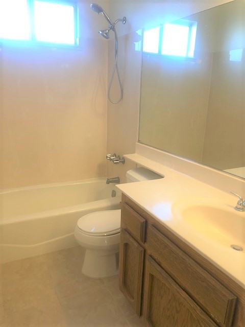 3 beds, 2 baths, $1,850