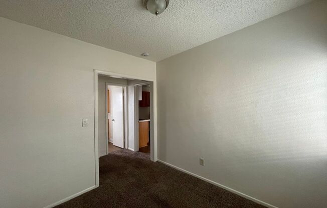 1 bed, 1 bath, 750 sqft, $1,795, Unit 2515 1/2