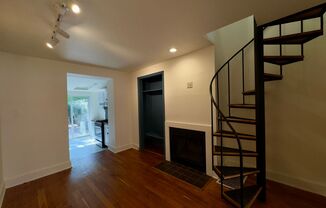 2 beds, 1 bath, $1,999