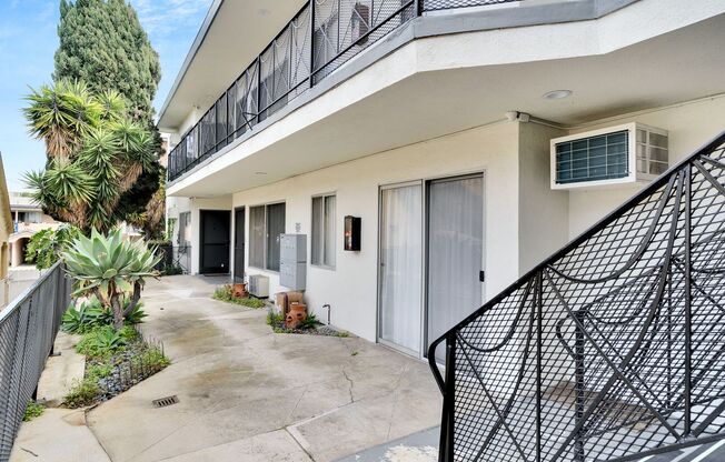 1469 Canfield Luxury Investments LLC