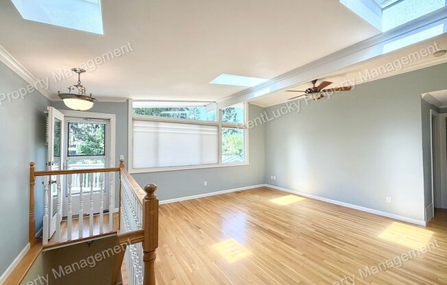 4 beds, 2 baths, $3,850
