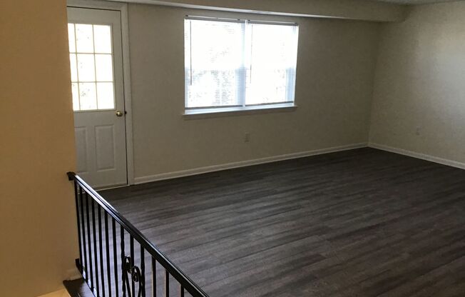 1 bed, 1 bath, 682 sqft, $1,230, Unit GL37006