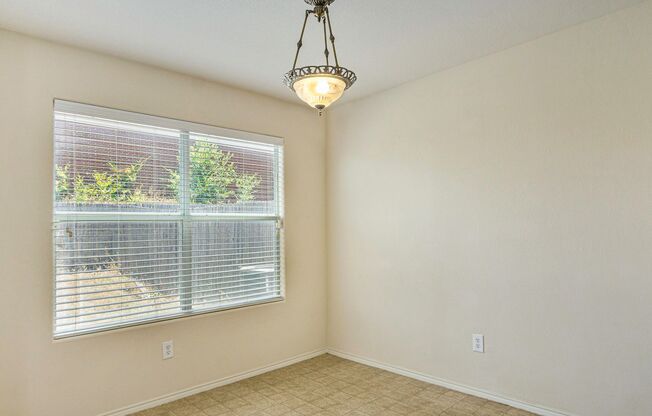 3 beds, 2.5 baths, $1,950