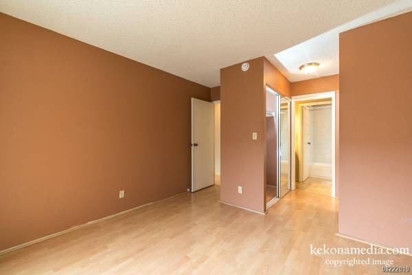 3 beds, 1.5 baths, $2,700, Unit Unit 141