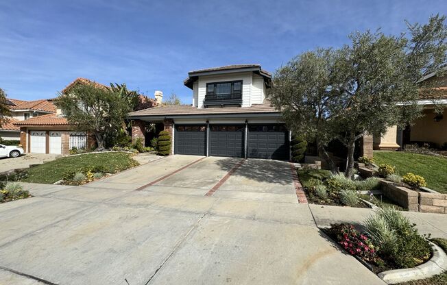 4 bedroom, 3 bath Corona pool home with incredible views and custom finishes for lease.