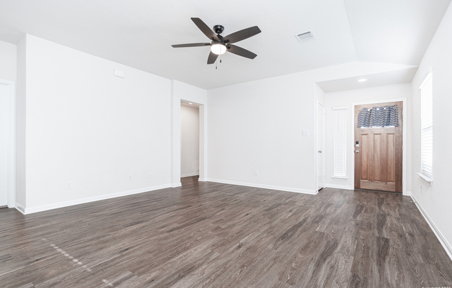 533 MOONVINE WAY