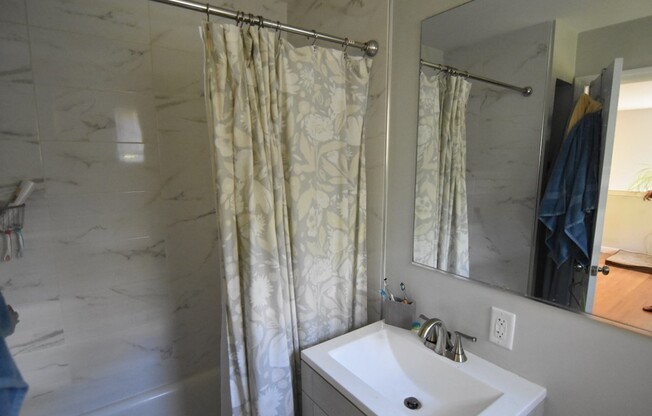 1 bed, 1.5 baths, 742 sqft, $2,500, Unit E108