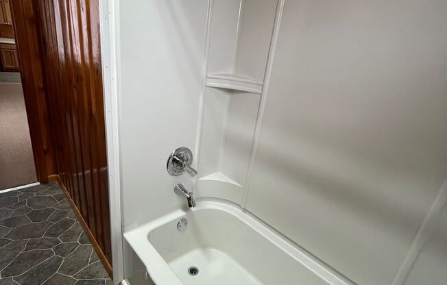 Oakdale - U-Shape Building