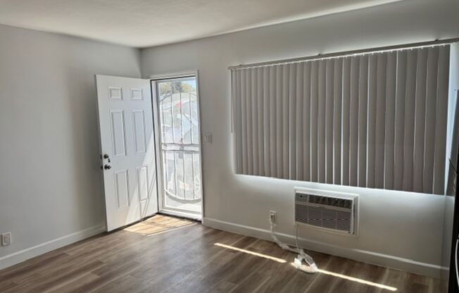 13606/13612/13808 Avalon Blvd
