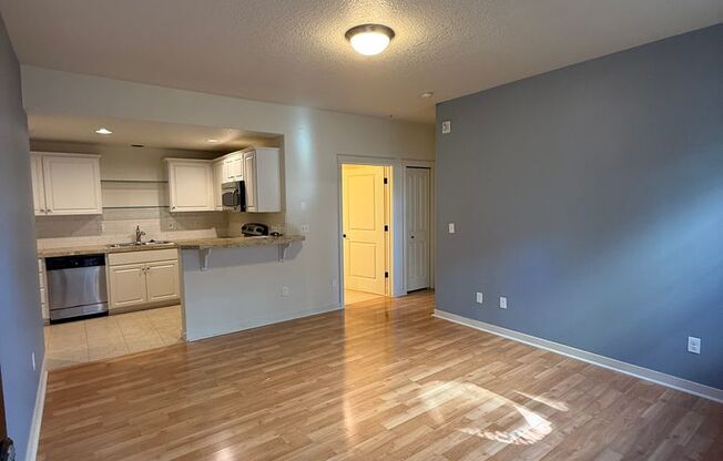2 Bedroom Condo in Prime Beaverton Location