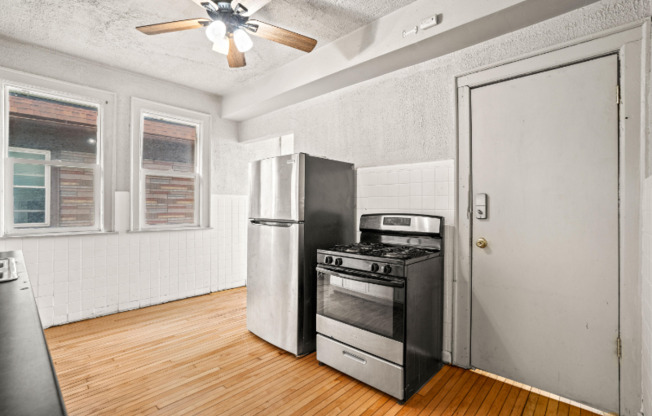 525 N 34 ST