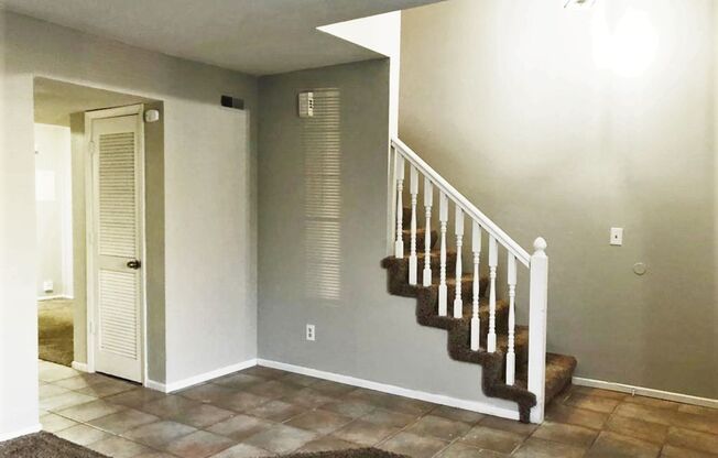 2 beds, 1.5 baths, 1,150 sqft, $1,295, Unit C102