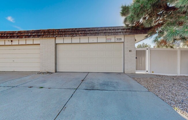 3120 CANDELIGHT DR NE
