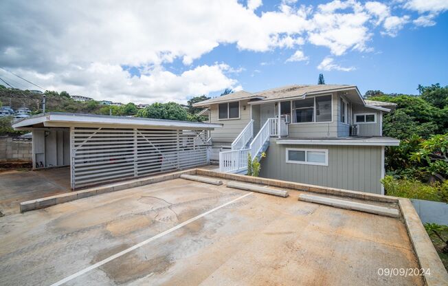 Pet Negotiable 4 Bd 1Bath with 2 Parking in Aiea - Must See! $3200