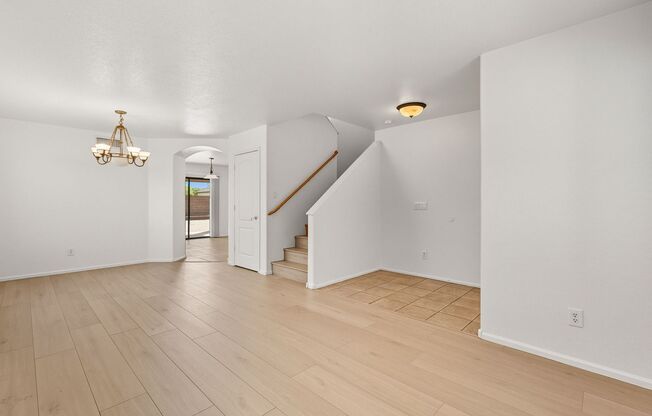 Solar Home with Nice Floorplan in a Great Location! Norterra Dynamite Ranch