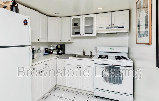 867 N OGDEN ST