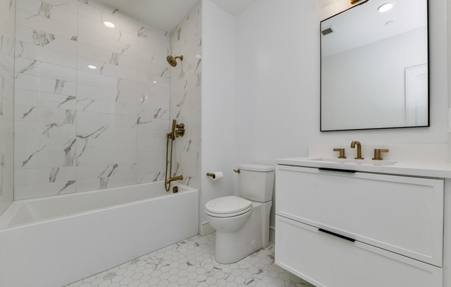 1 bed, 1 bath, 710 sqft, $3,000, Unit 401