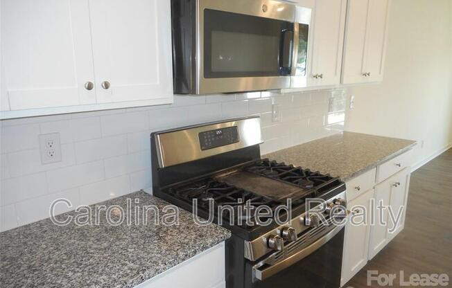 758 EARHART ST NW