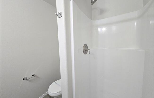 3 beds, 2 baths, 1,200 sqft, $1,750, Unit 1863-B240