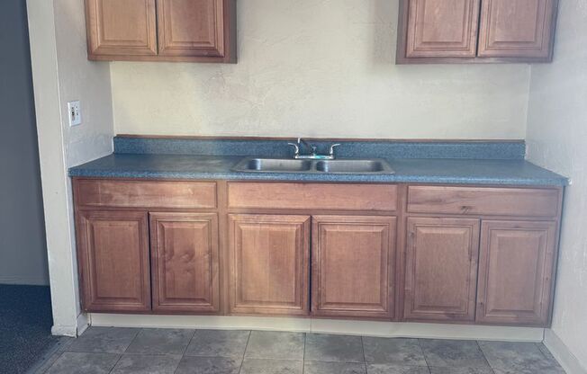 Warrensville Heights 2 bedroom Townhome