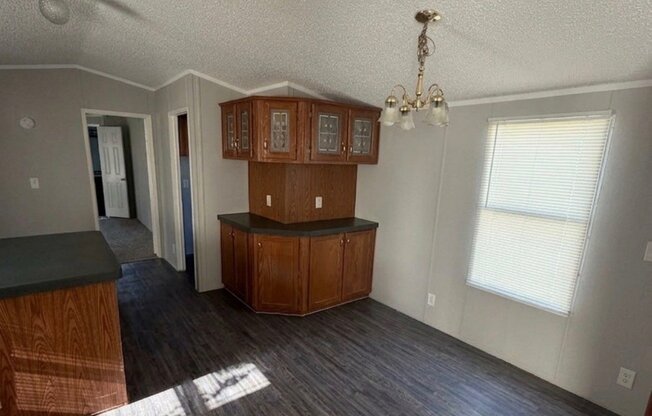 141 FOX MDW DR