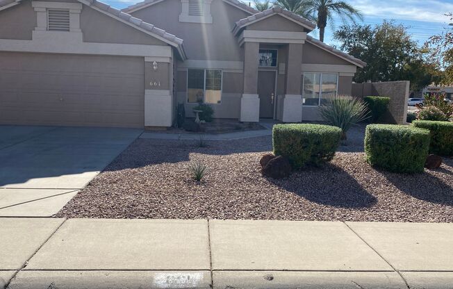 Great Location!!  4 Bedroom Home in Gilbert!!