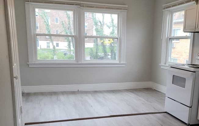 Spacious 2 Bedroom Apartment Steps from XU!