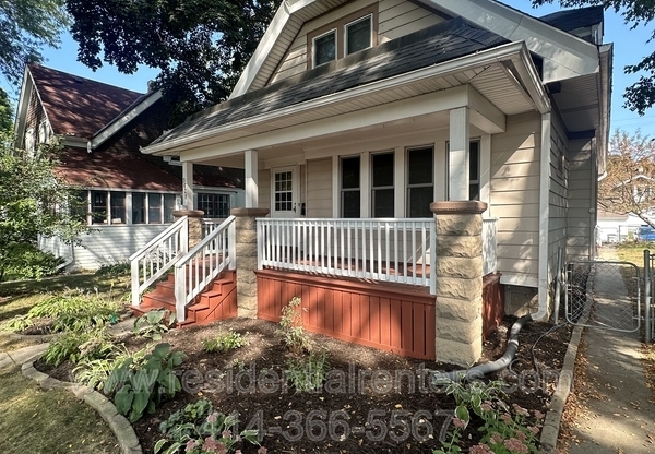 3428 S PENNSYLVANIA AVE