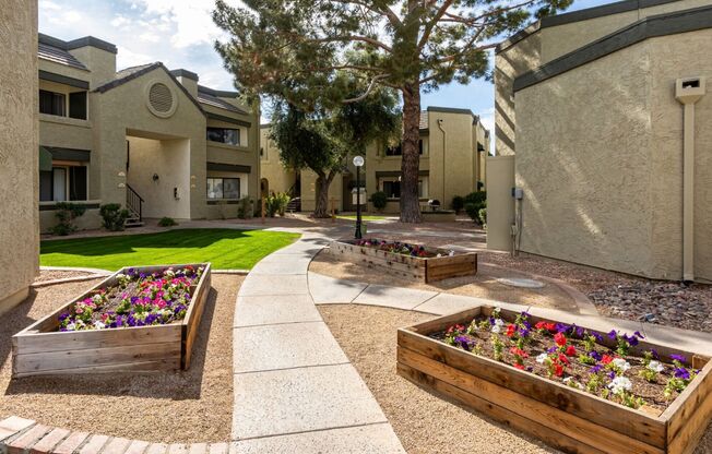 Val Vista Gardens Apartments