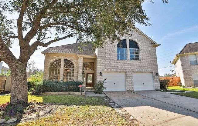 4-Bedroom Home in Fort Bend ISD with Spacious Backyard