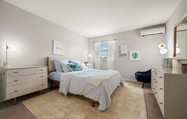 2 beds, 1.5 baths, 1,020 sqft, $2,055, Unit C07