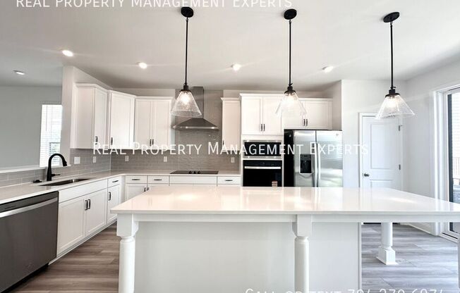 13013 MOON RD