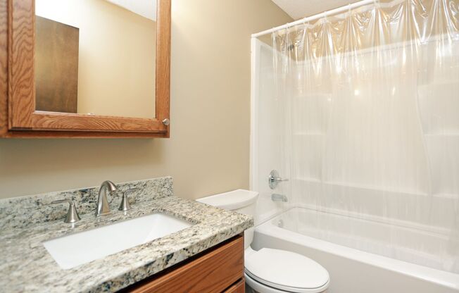 Studio, 1 bath, 350 sqft, $780, Unit 4400 Wyndsor Terrace Building 5 #23