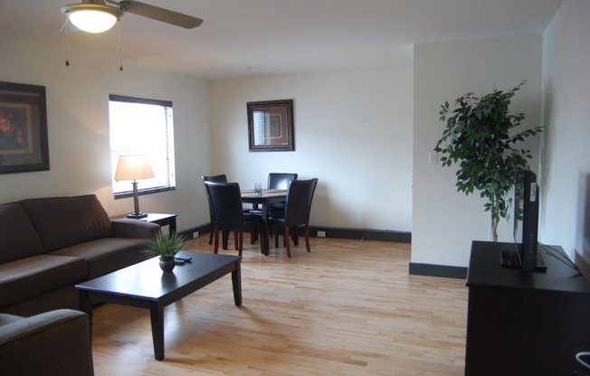 Welcome to 4N4 Midtown