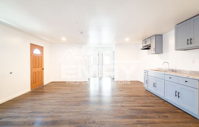 6160 Otis Ave Huntington Park CA 90255