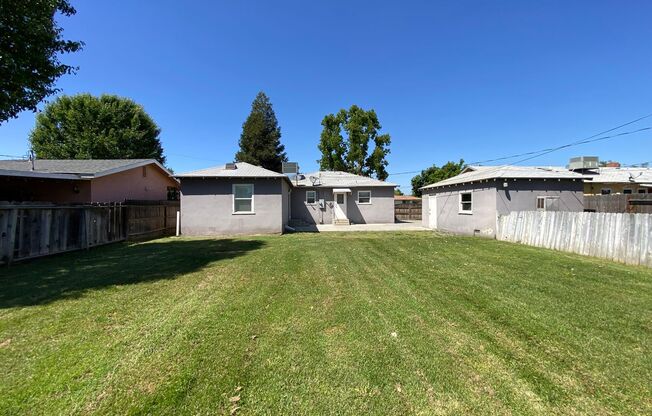 Charming Home in Tulare Available Now!!