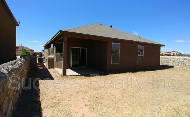 3 beds, 2 baths, 1,548 sqft, $1,650