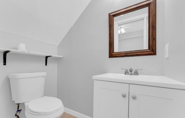 1 bed, 1.5 baths, 693 sqft, $1,950, Unit 208