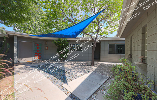 3237 E MEADOWBROOK AVE