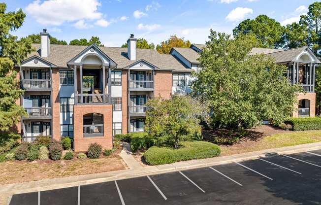 exterior view at the falls at rolland park apartments md at View at Lake Lynn, Raleigh, NC 27613