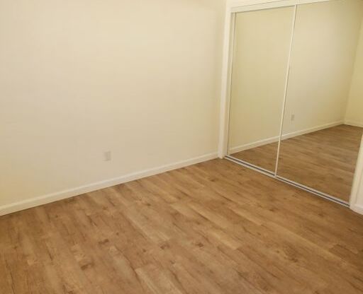 1 bed, 1 bath, $1,975, Unit 09