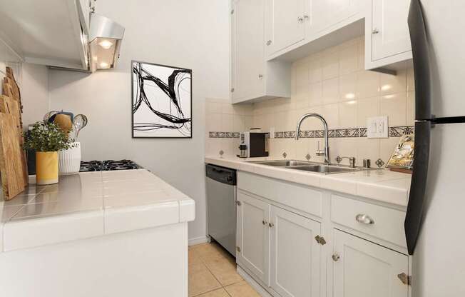 Echo Park Apartments in Los Angeles
