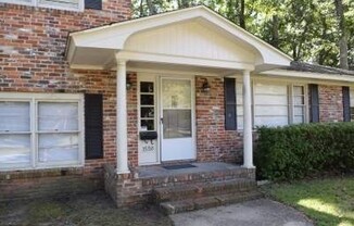 3 beds, 2.5 baths, $3,100