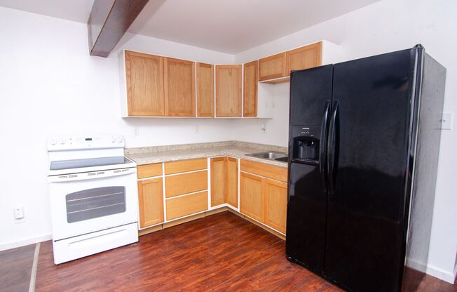 1 bed, 1 bath, 600 sqft, $1,150, Unit Unit C