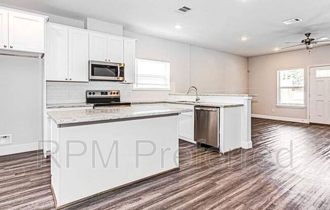 5426 E HOUSTON RD