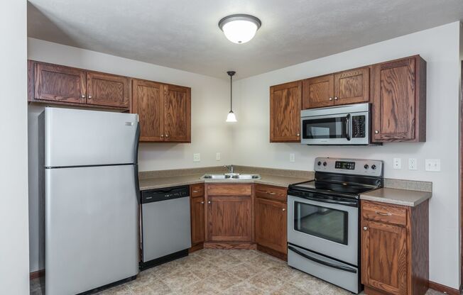 2 beds, 2 baths, 1,086 sqft, $1,250, Unit 928-02