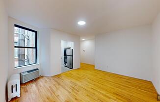 240 WAVERLY PL