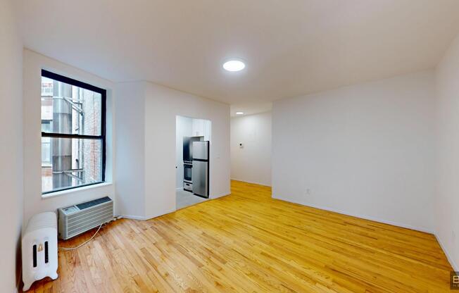 240 WAVERLY PL
